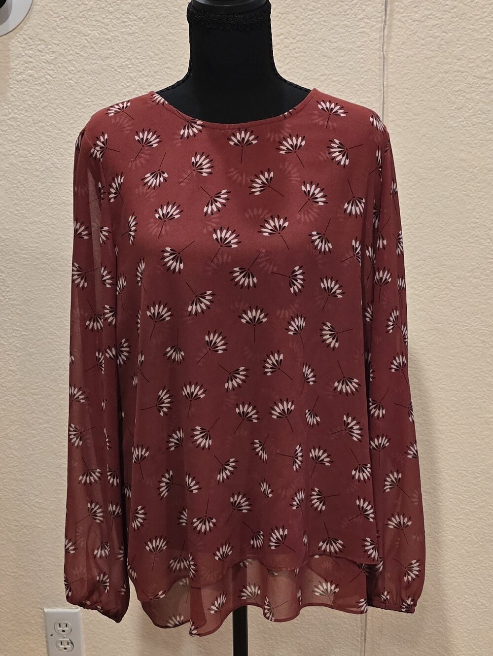 Women's Floral Long-Sleeve Blouse - Dusty Rose